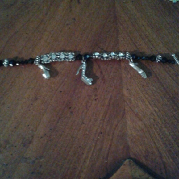 Nwot Heel shoe charm bracelet - Picture 7 of 8